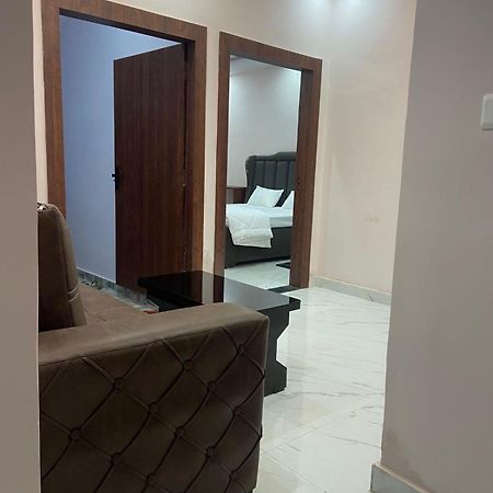 Nirmal Niwas Hotel Benares Buitenkant foto